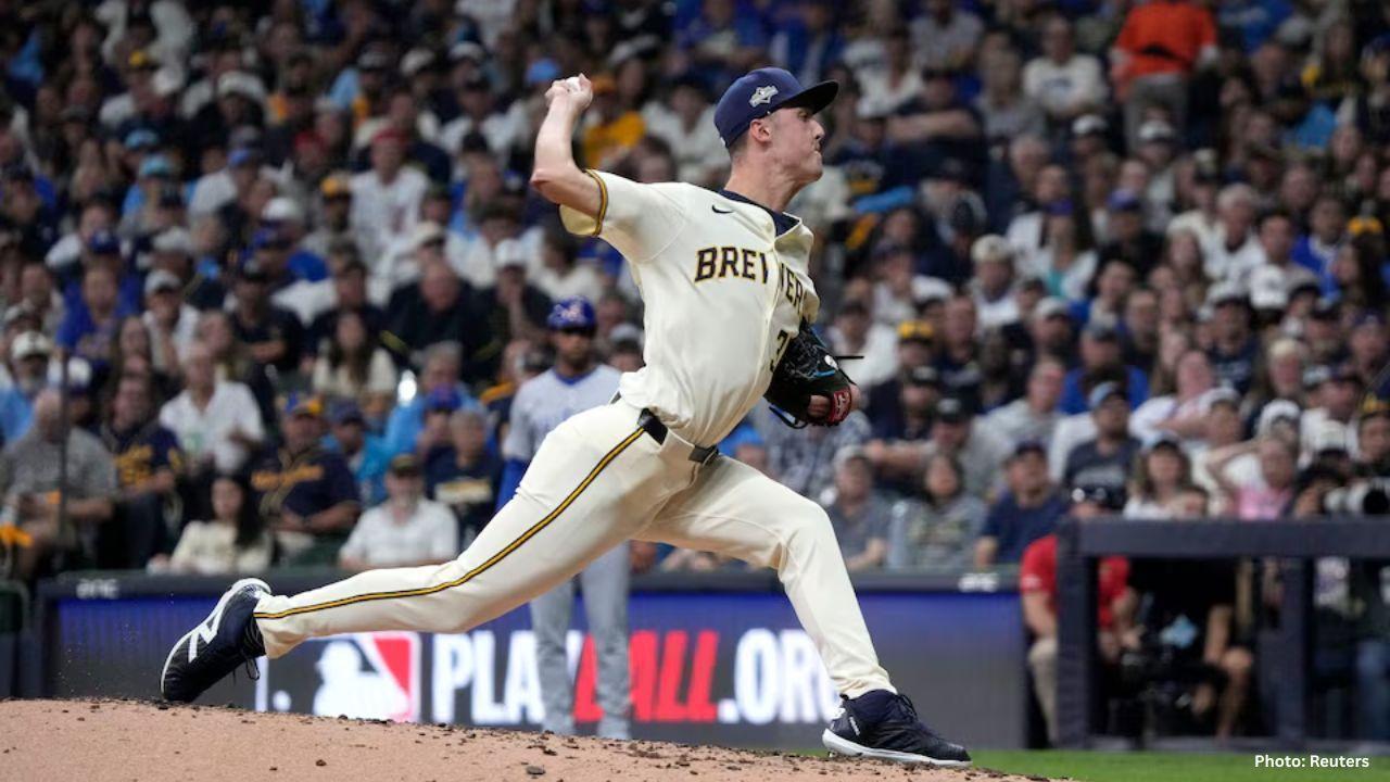Brewers Win Big, Lead Cubs 2-0 in NLDS Brewers Win Big, Lead Cubs 2-0 in NLDS