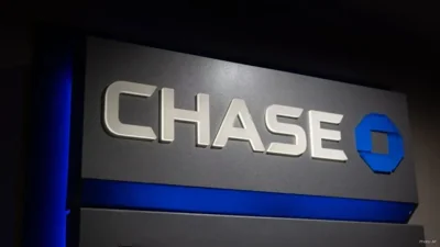 JPMorgan Posts 9% Profit Growth in Q4 Amid Apple Card Costs