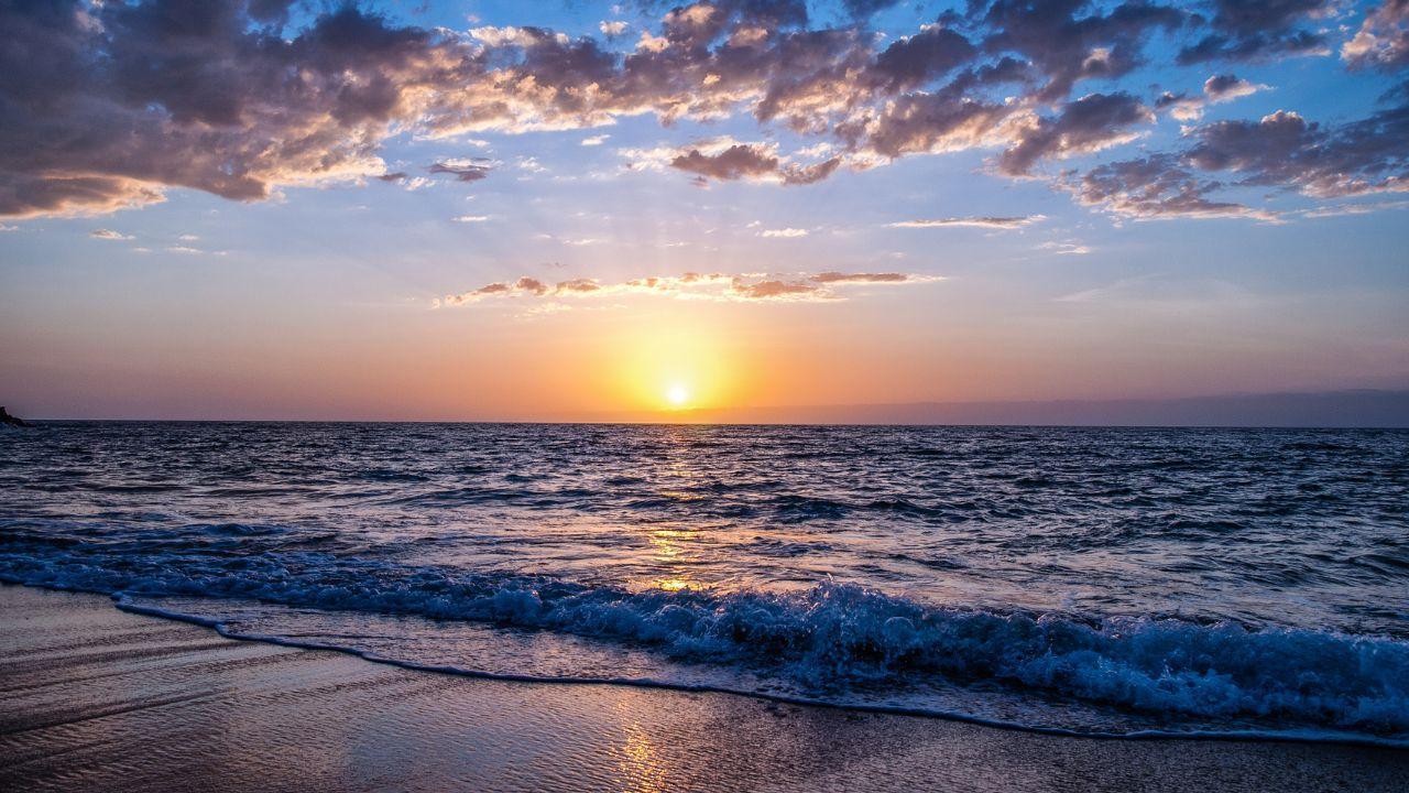 Syria Sets New Dress Rules for Beaches and Swimming Pools
