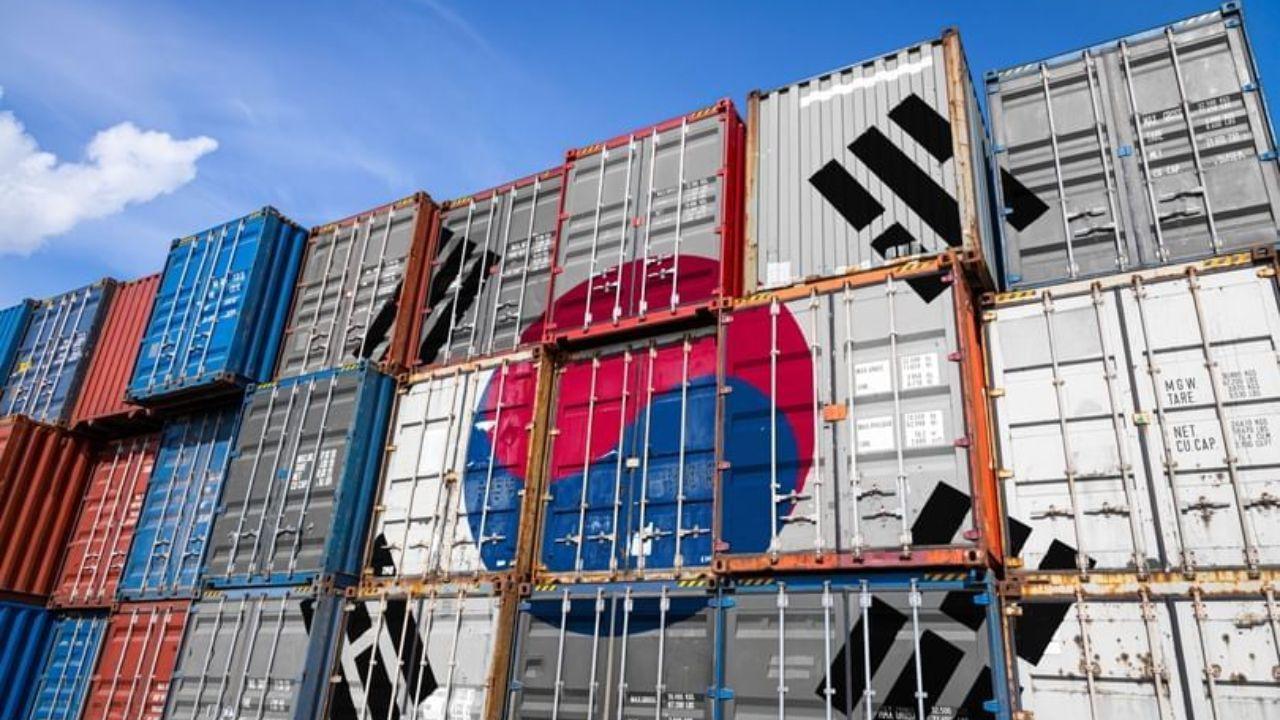 Korea’s Exports Rise 8.3% in June on Strong Chip Demand