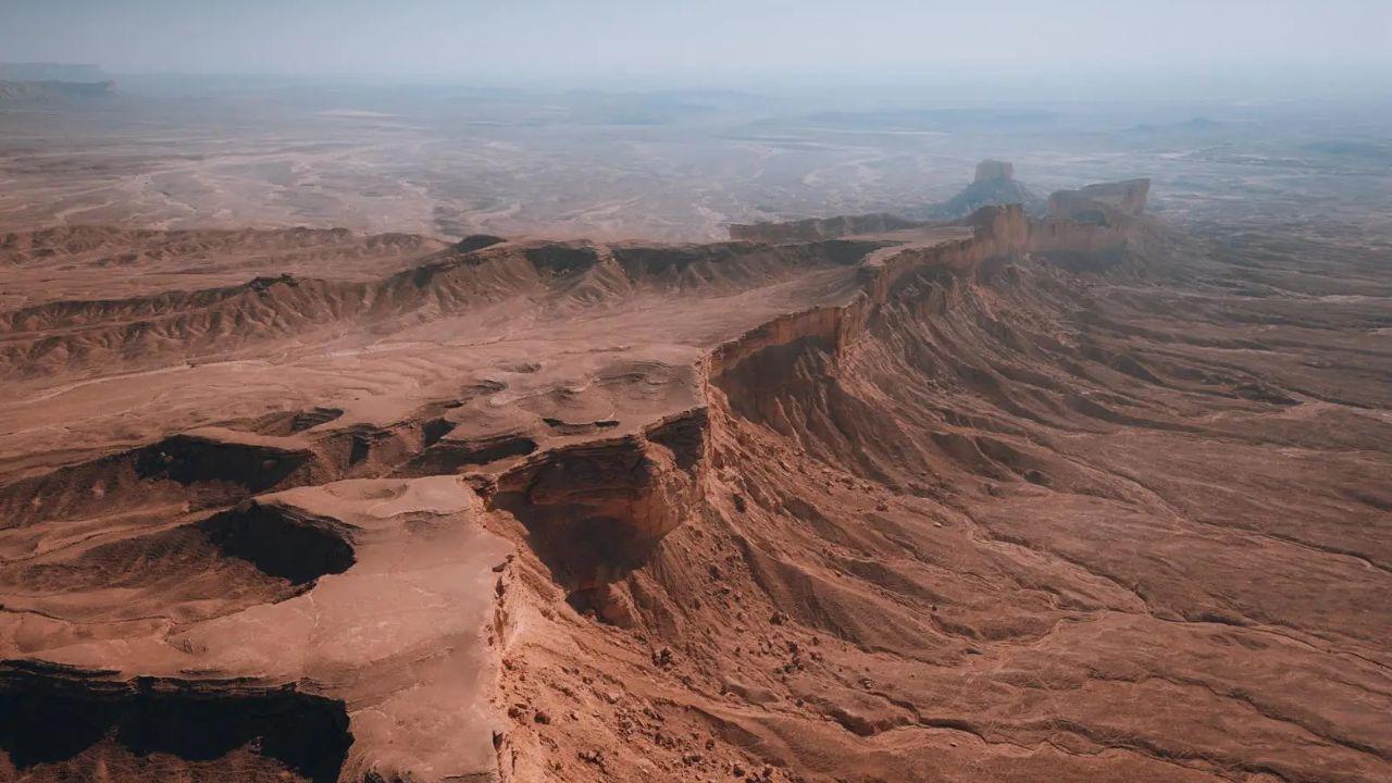 Saudi Arabia’s Tuwaiq Mountains and Qiddiya Project