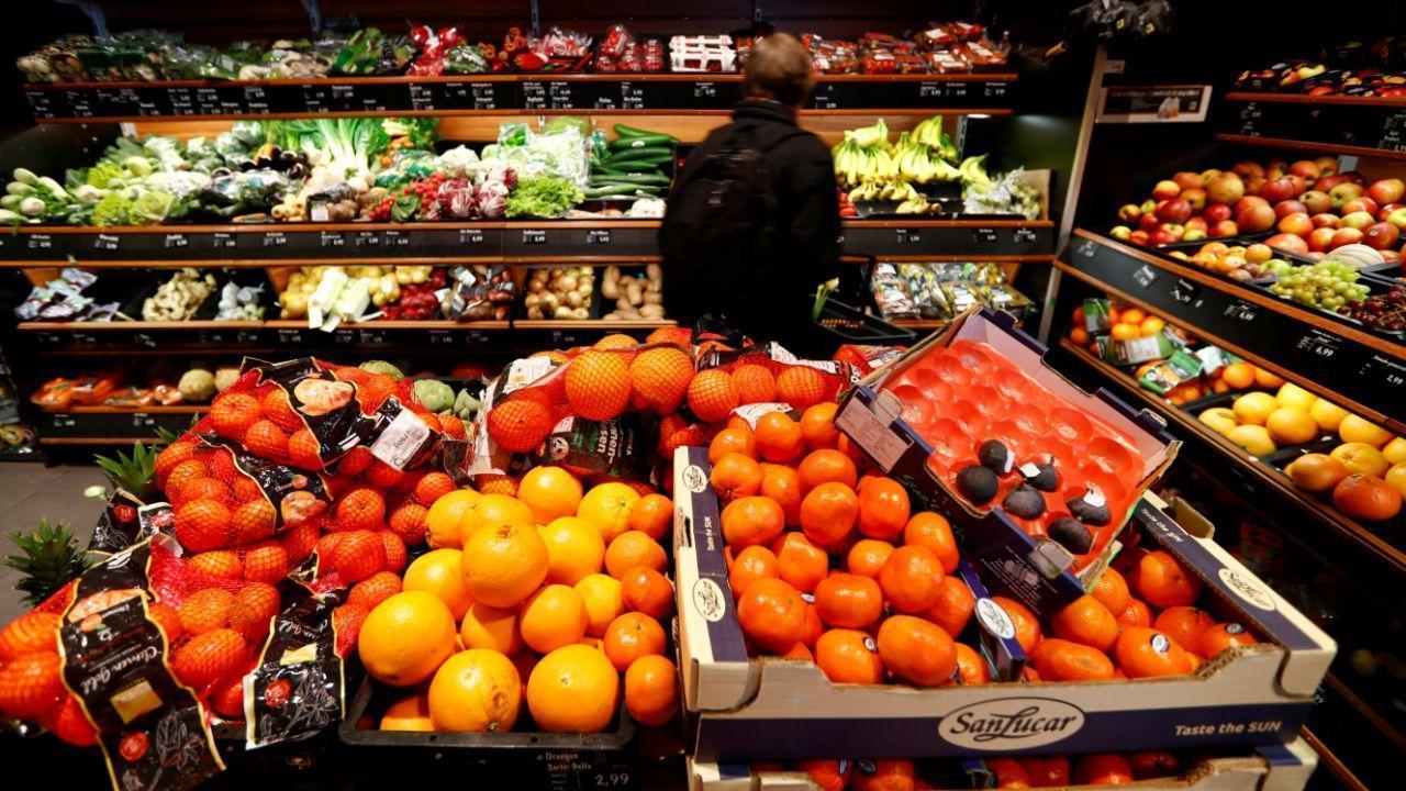 Eating the Mediterranean Way May Cut Dementia Risk by 25%
