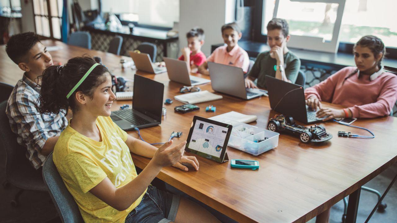 The Power of Tech Education: Unlocking New Career Paths for Students