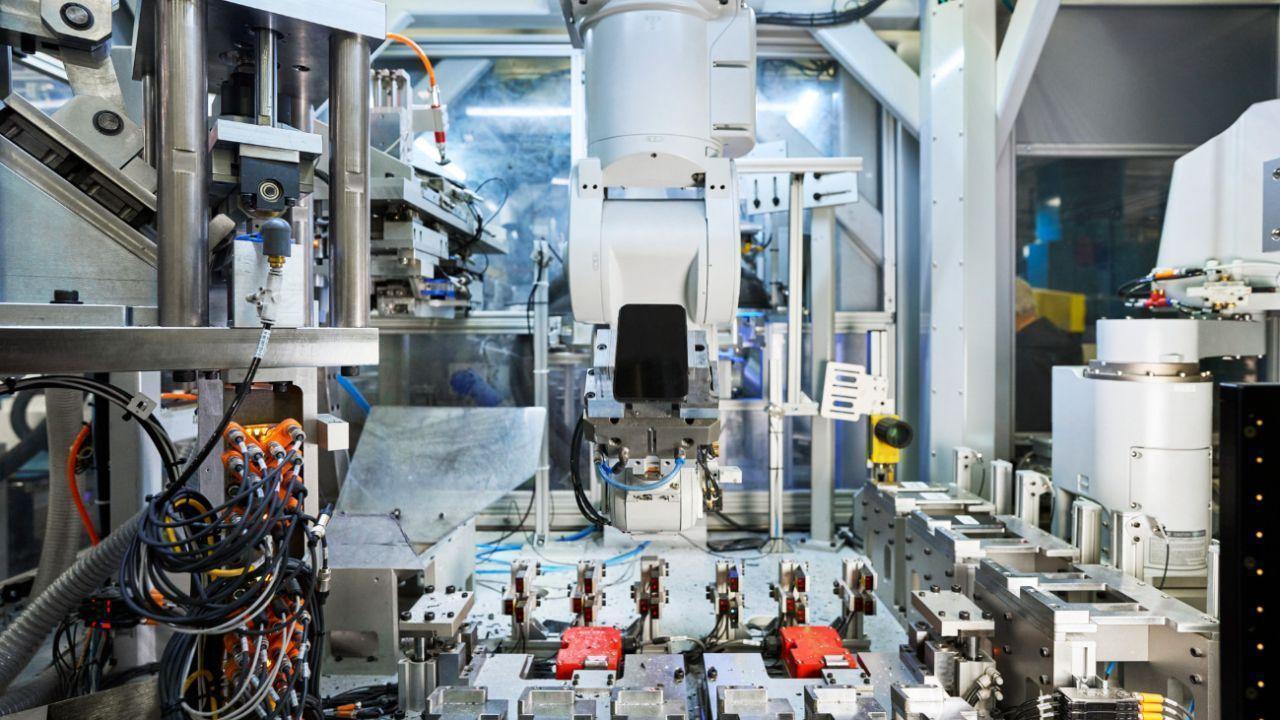 Singapore Starts Smart Waste Sorting System in Entire City