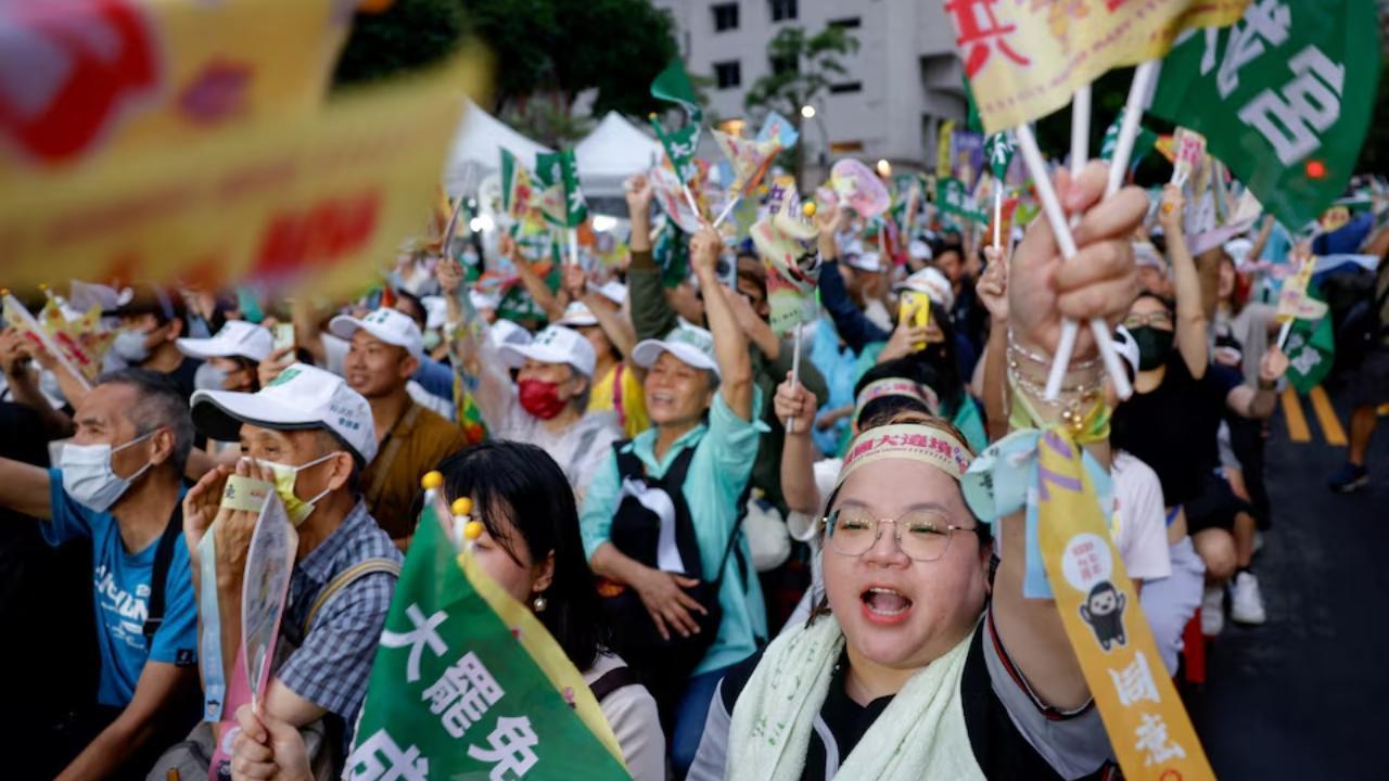Taiwan Says China Trying to Disturb Its Democracy