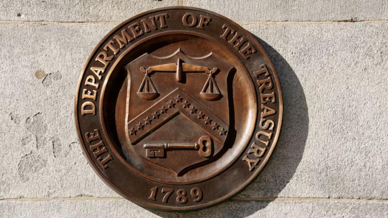 US Slaps Big Sanctions on Iran’s Global Oil Shipping Empire