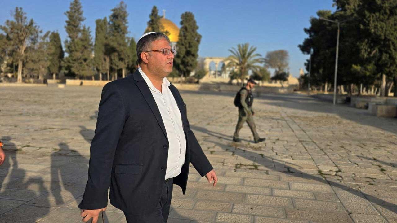Israel’s Ben-Gvir Says He Prayed at Al-Aqsa Mosque What Happened