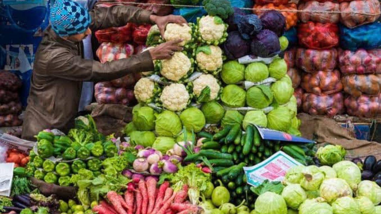 India’s wholesale inflation dips to -0.58% in July