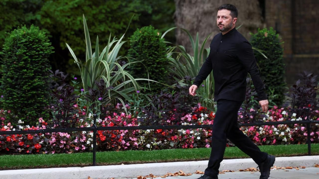 Zelenskiy to Meet Trump After Alaska Summit Ends