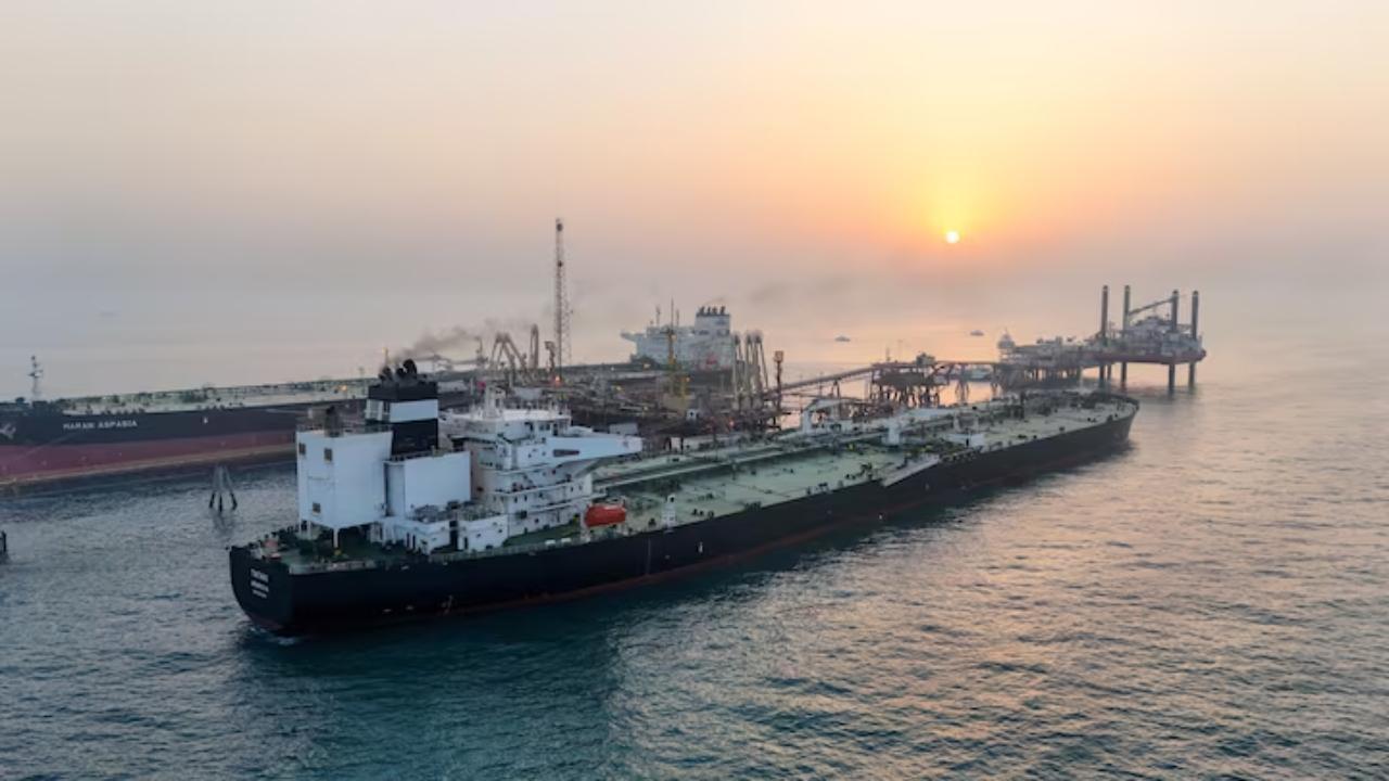 Oil Prices Hold Steady Amid Uncertainty in Ukraine Peace Talks