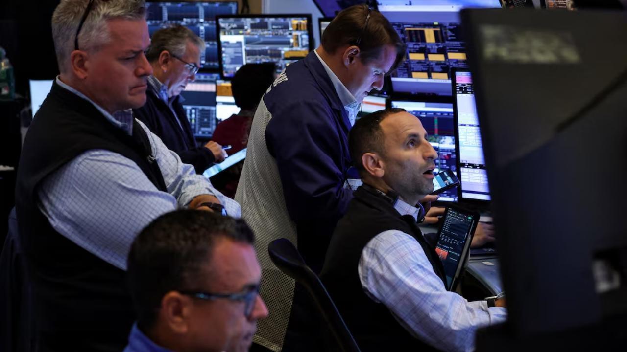 Alibaba Revenue Falls, Cloud AI Services Keep Growing
