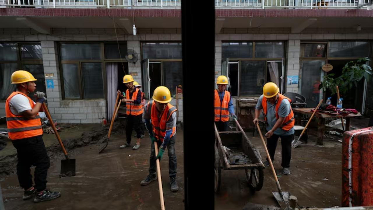China faces heavy losses from natural disasters in August