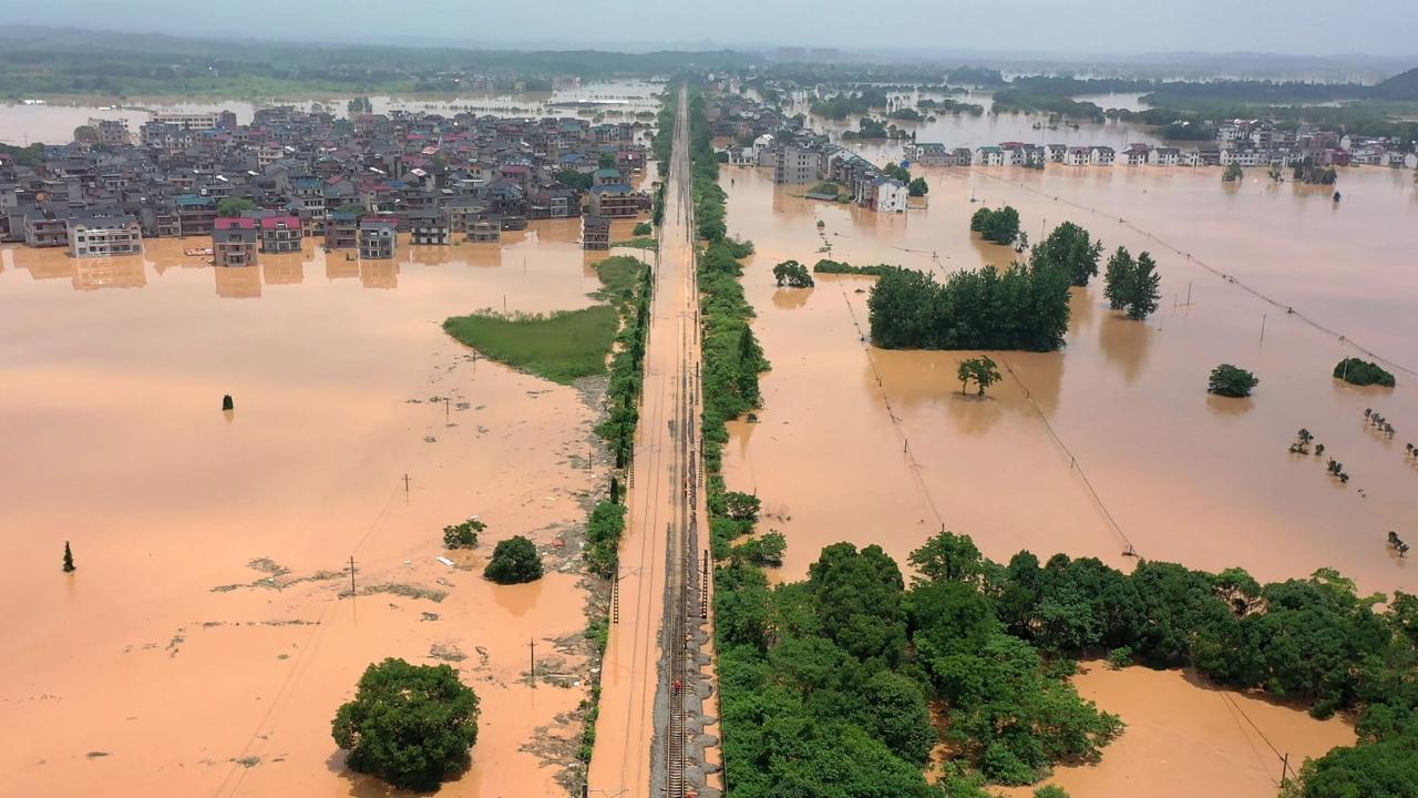 China faces heavy losses from natural disasters in August