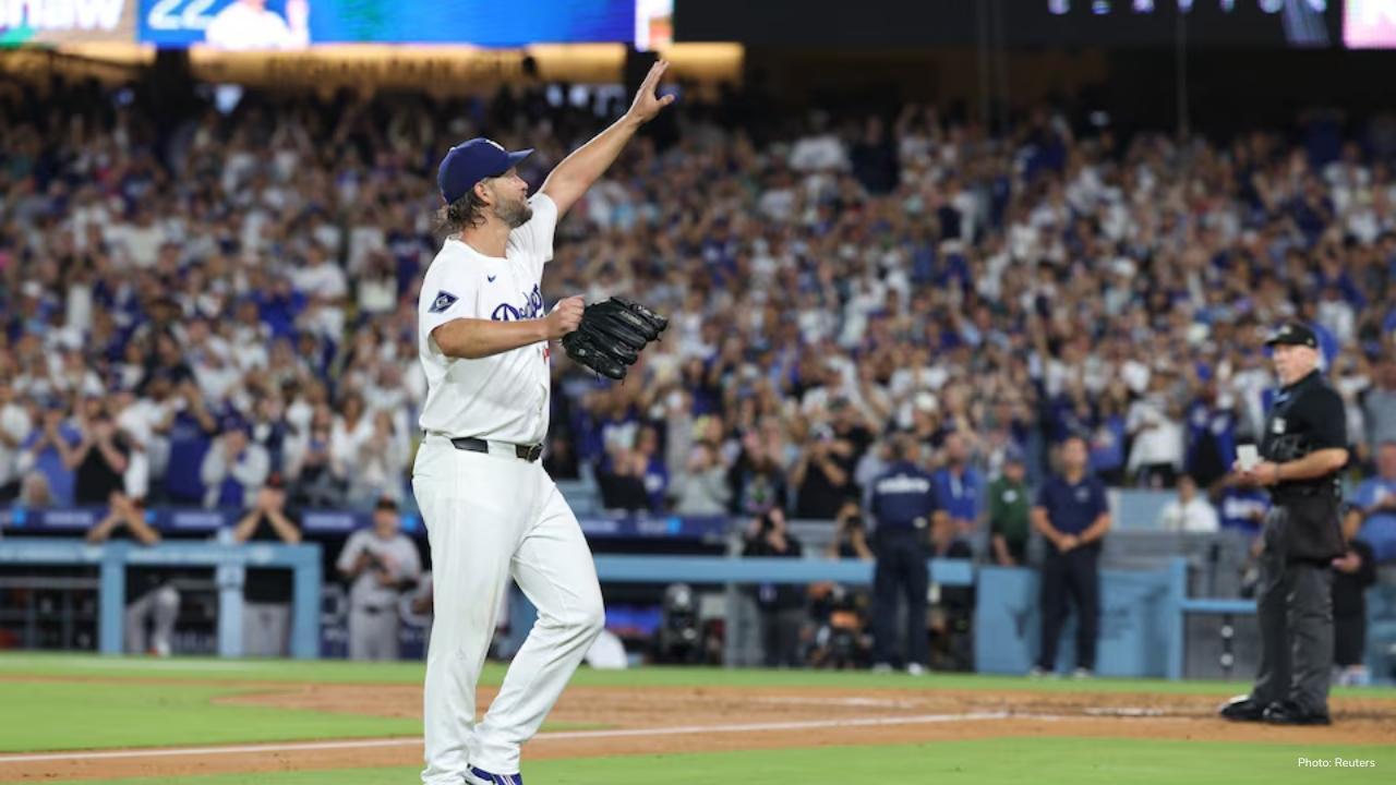 Dodgers Beat Giants 6–3, Secure 13th Straight Playoff Spot