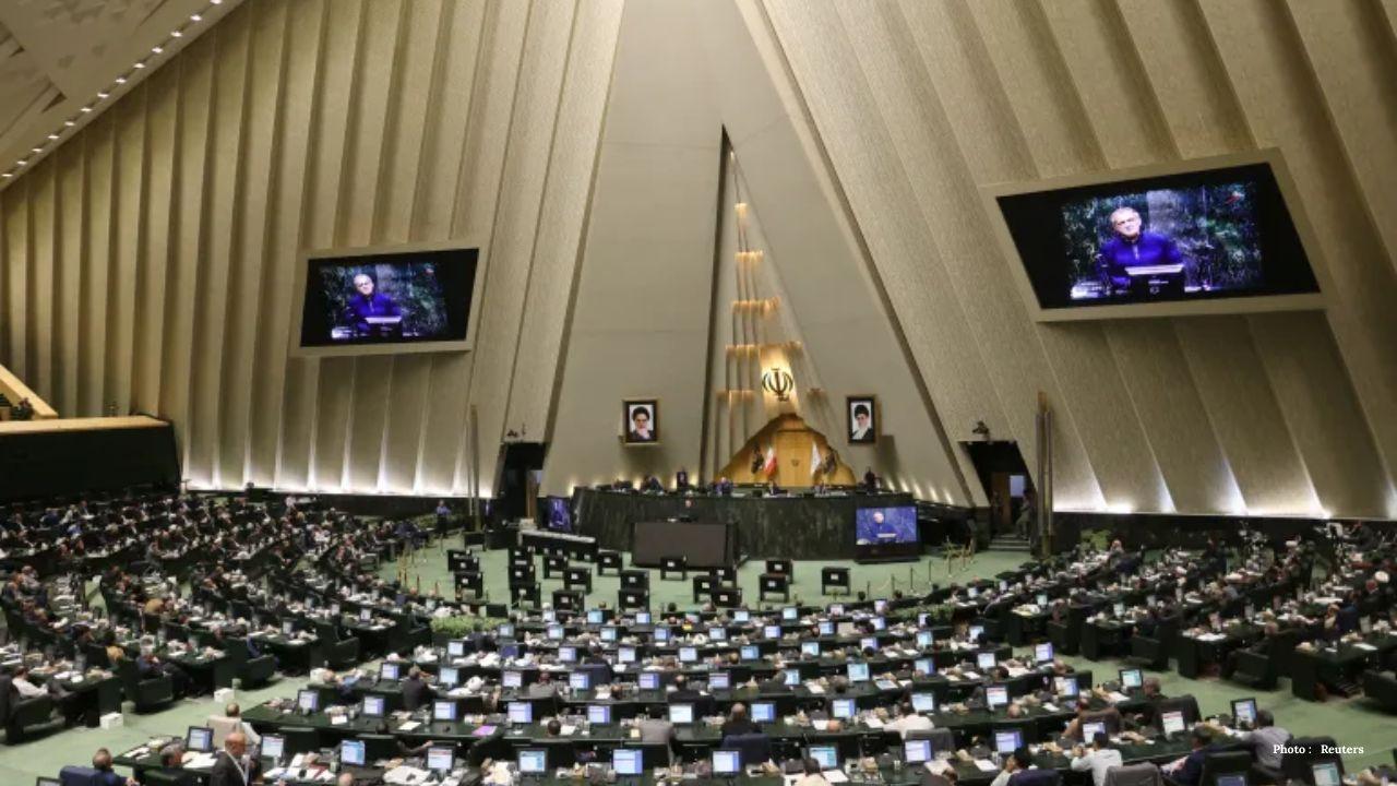 Iran Hardliners Push Nuclear Bomb Plan as UN Sanctions Loom