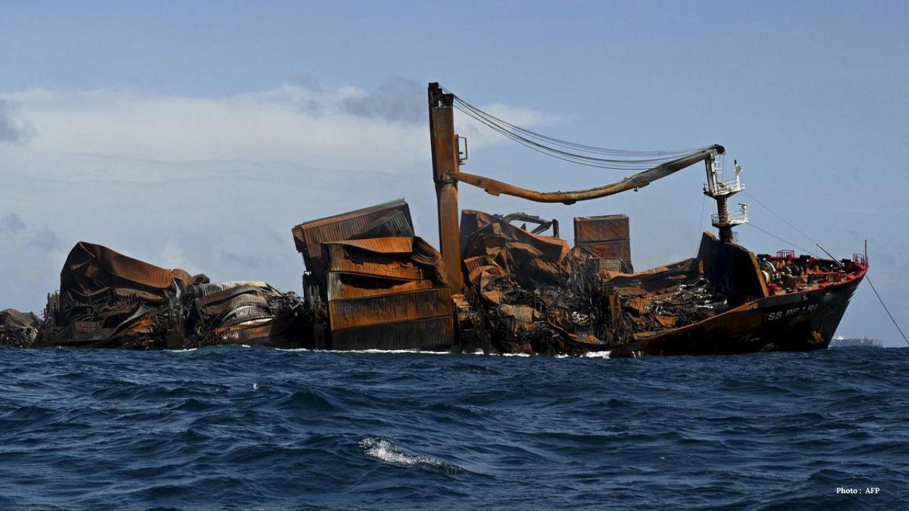 Singapore Shipping Firm Refuses $1 Billion Sri Lanka Pollution Fine Singapore Shipping Firm Refuses $1 Billion Sri Lanka Pollution Fine