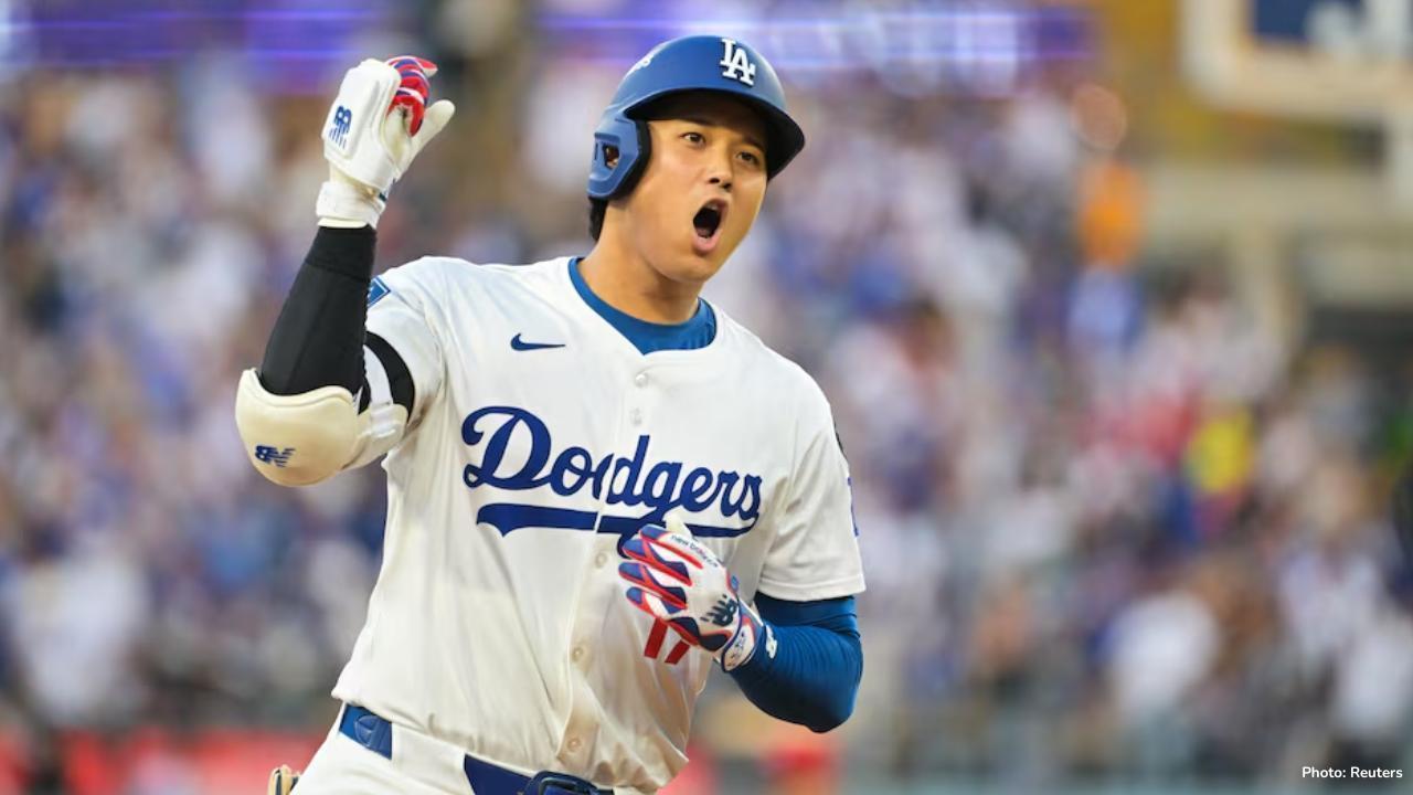Dodgers Win Game 1 of Wild Card Series Against Reds