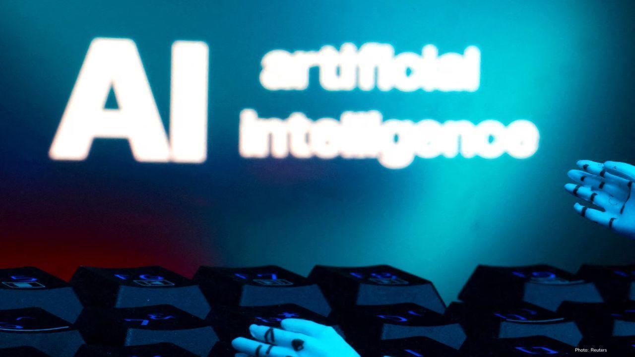 AI Startup Valuations Soar, Raising Bubble Fears