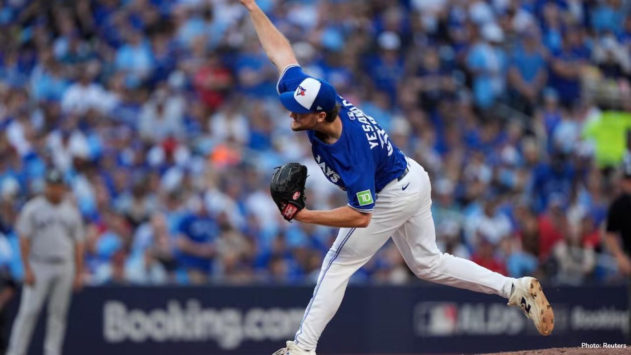 Blue Jays Take 2-0 ALDS Lead with 13-7 Win Over Yankees