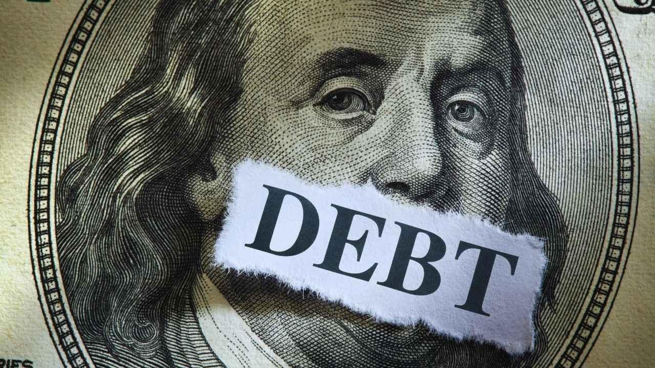 Economic Fragility: How Rising Debt Levels Threaten Global Stability