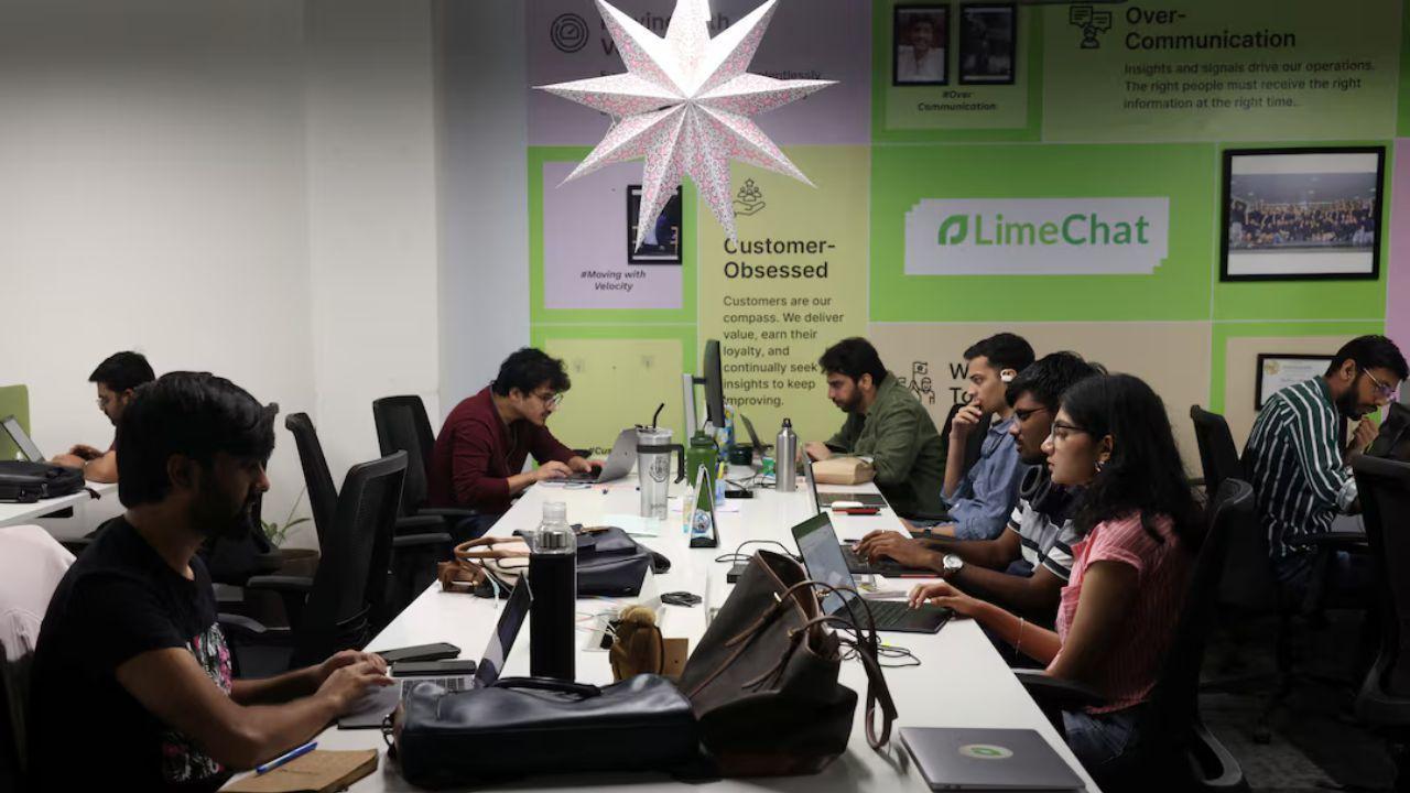 Meet the AI Chatbots Replacing India’s Call Center Workers Meet the AI Chatbots Replacing India’s Call Center Workers