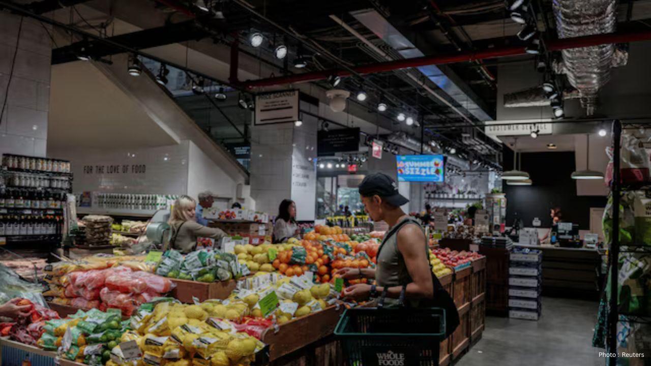 U.S. Consumer Prices Stay High in September as Tariffs Push Up Costs U.S. Consumer Prices Stay High in September as Tariffs Push Up Costs