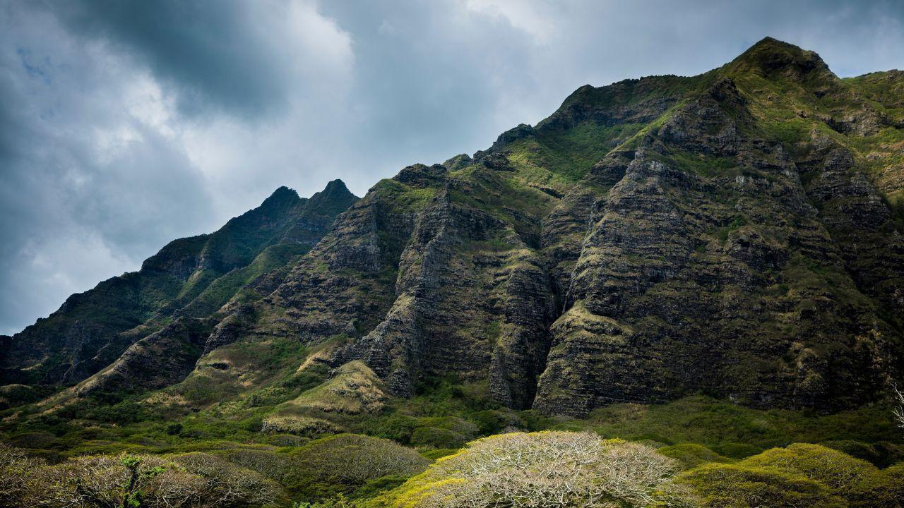 Nuca Molas: Indonesia's Enigmatic Island Echoing Jurassic Park Nuca Molas: Indonesia's Enigmatic Island Echoing Jurassic Park