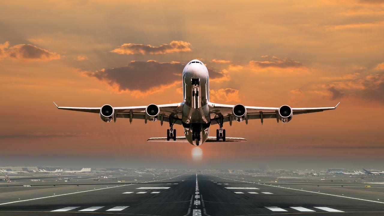 Madurai–Dubai Flight Diverted After Midair Technical Glitch Madurai–Dubai Flight Diverted After Midair Technical Glitch