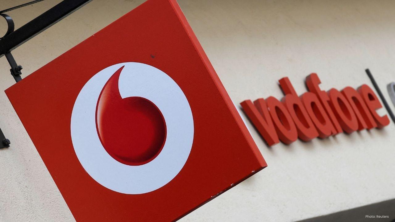 Supreme Court Clears Way for Government Review of Vodafone Idea AGR Claims as Shares Jump Supreme Court Clears Way for Government Review of Vodafone Idea AGR Claims as Shares Jump