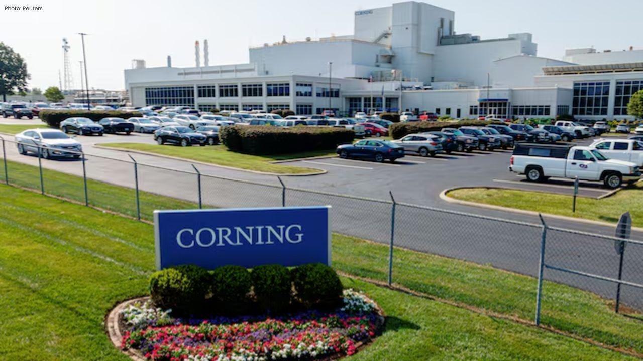 Corning Forecasts Strong Sales Despite Fiber Revenue Drop