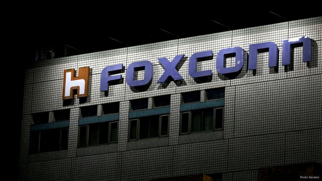 Foxconn approves NT$42 billion for Taiwan AI supercomputing centre