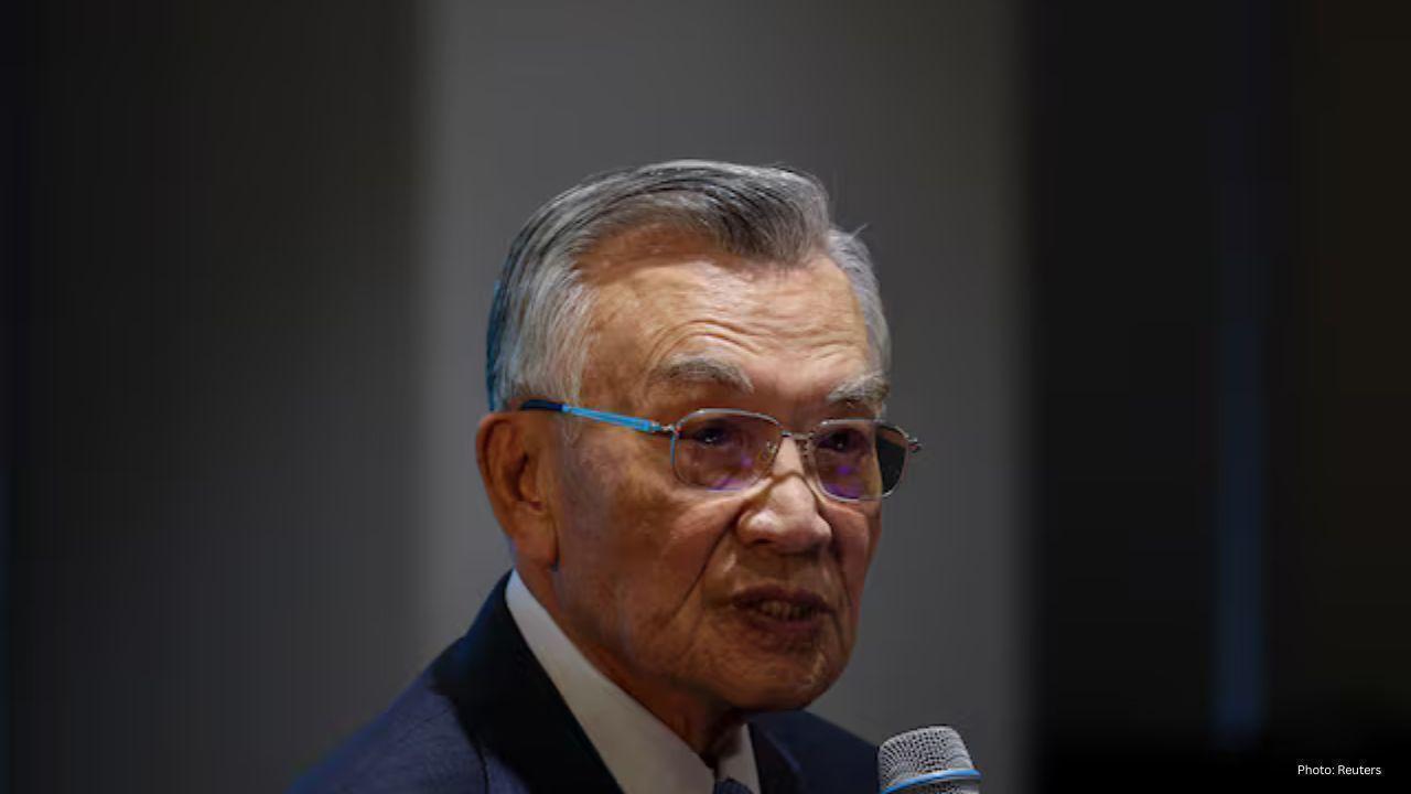 Taiwan Dismisses China’s Anger Over Japan Meeting at APEC Summit