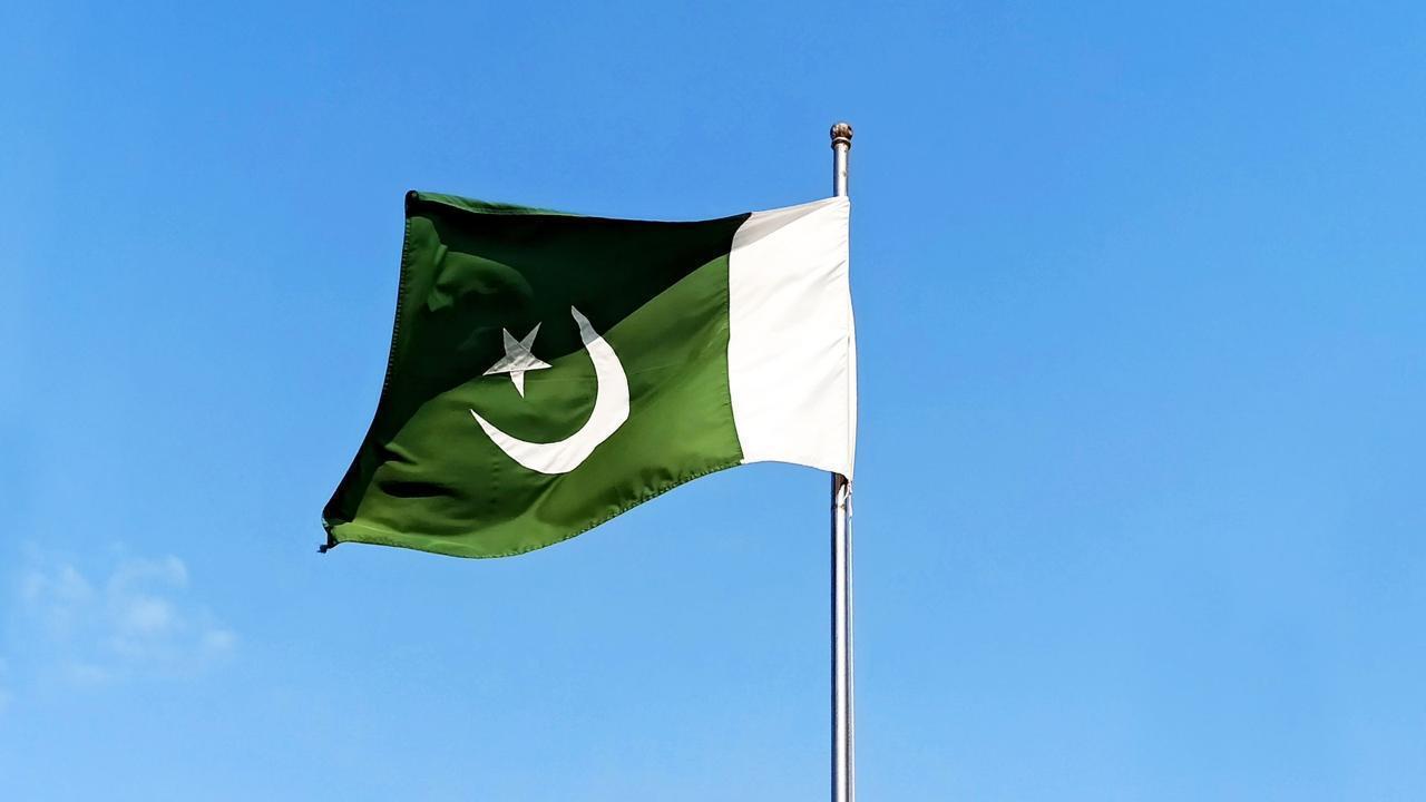 Pakistan Refuses Entry to 14 Hindu Pilgrims Ahead of Guru Nanak Anniversary