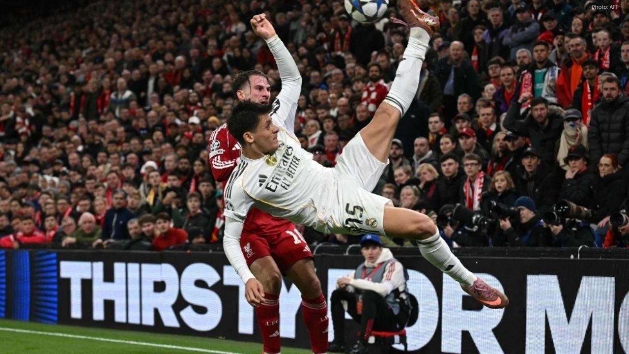 Mac Allister, Díaz propel Liverpool and Bayern to flawless Champions League starts