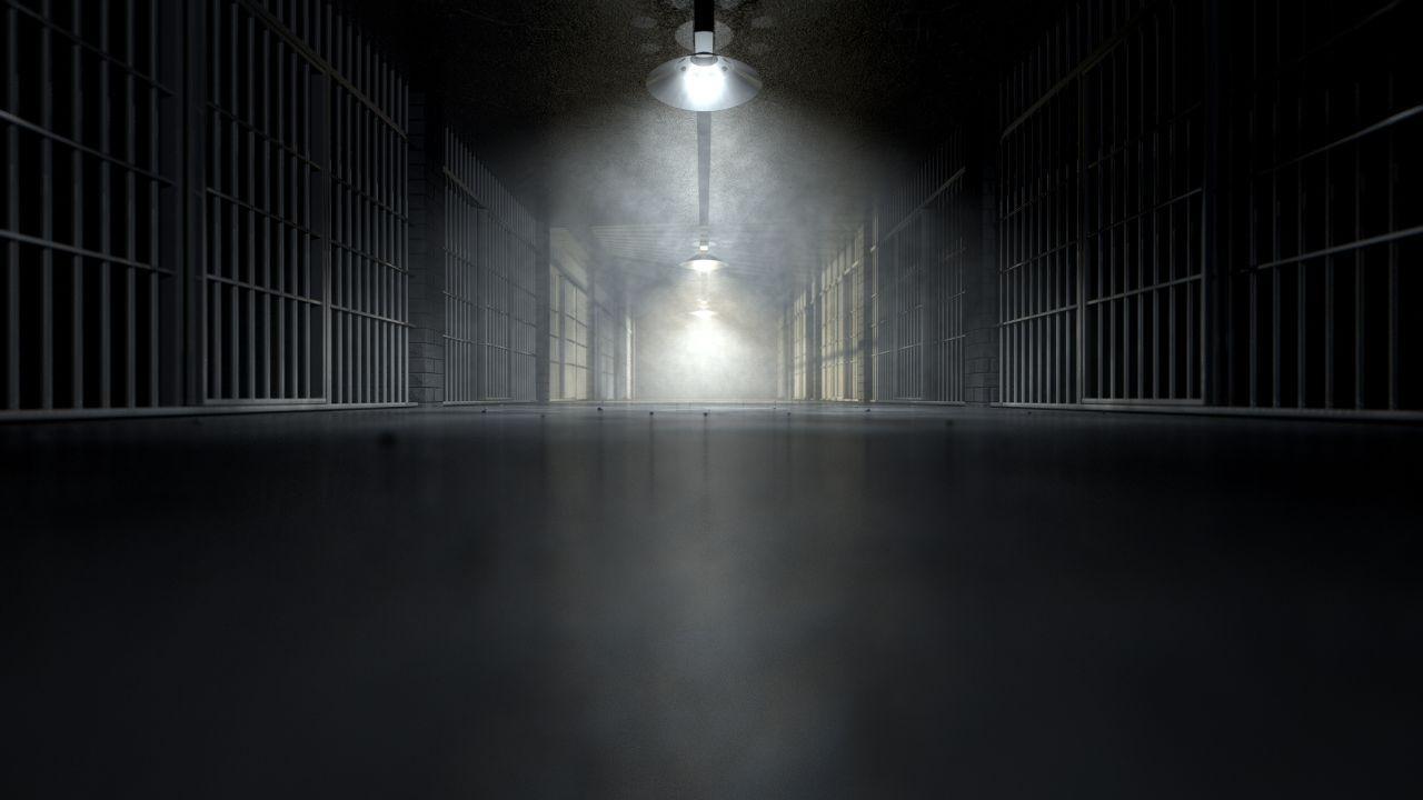 Nationwide Manhunt After Two Prisoners, Including Sex Offender, Wrongly Released from HMP Wandsworth