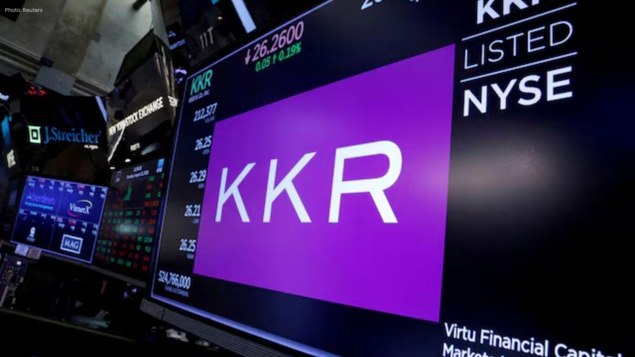 KKR, Singtel Near Control of ST Telemedia GDC in Deal Topping S$5 Billion