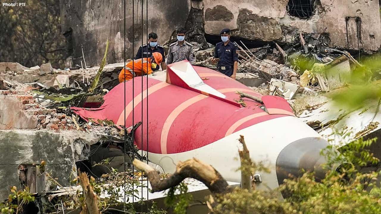 Supreme Court Exonerates Air India Pilot; Calls for Independent Dreamliner Investigation