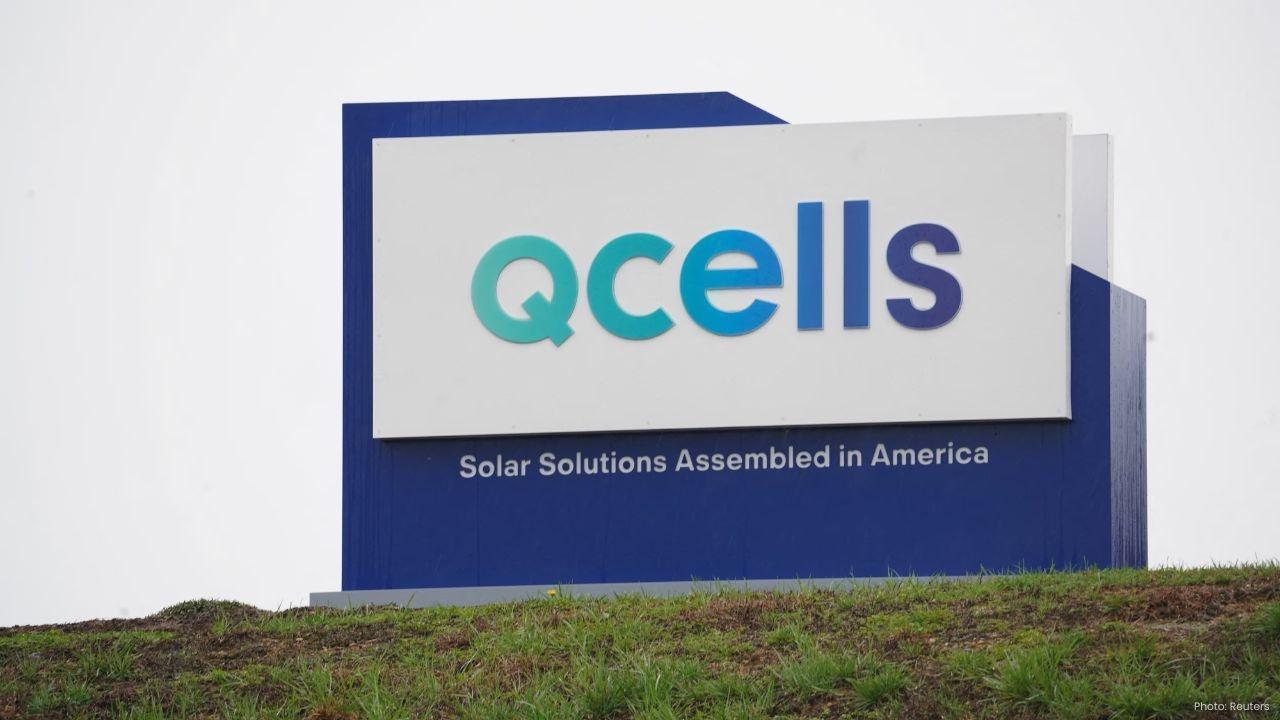 Qcells Temporarily Lays Off 1,000 Employees Due to Customs Delays