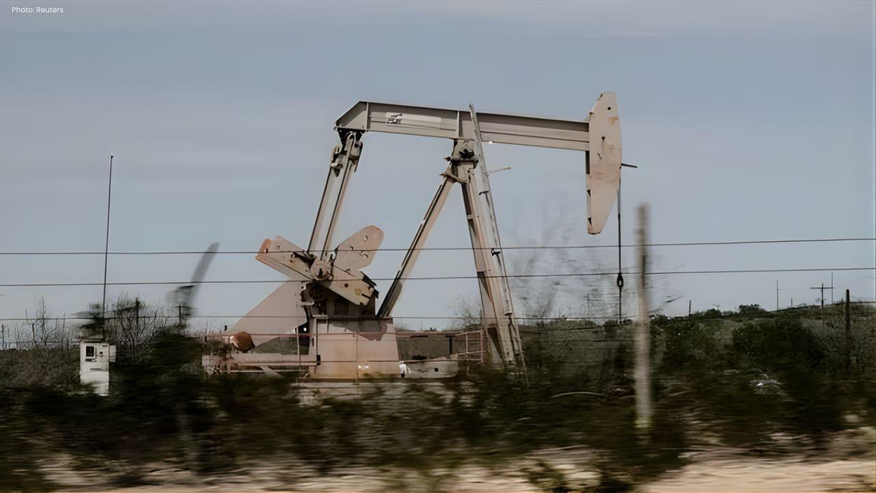 India's Major Refiners Diversify Oil Sources Following Russian Supply Cuts