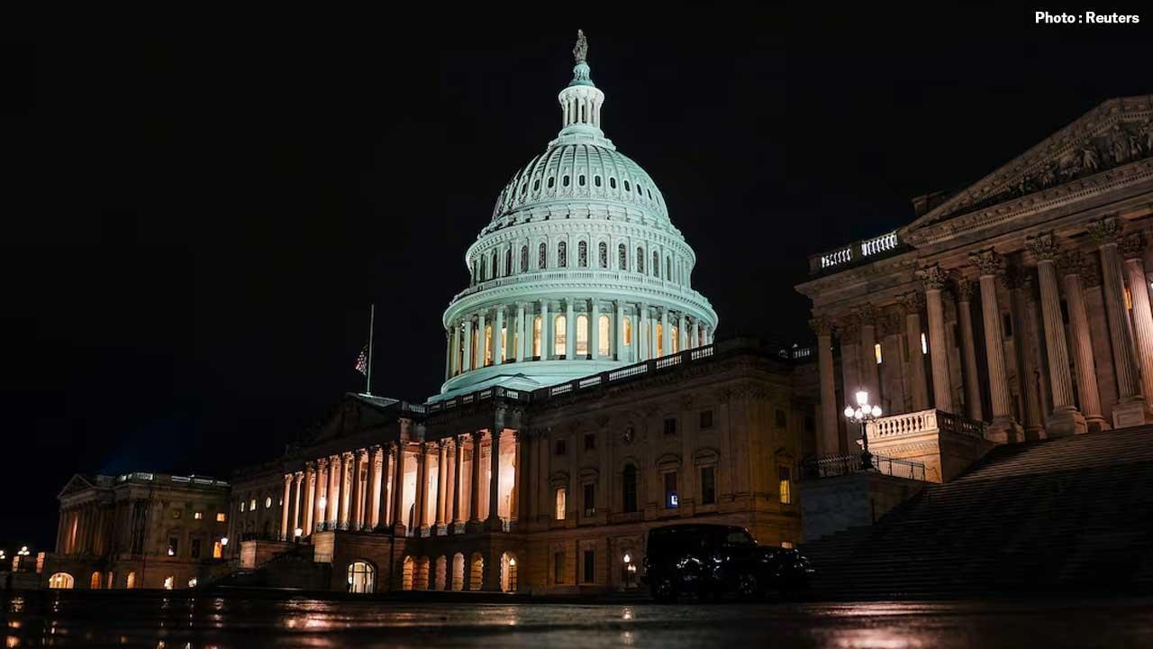 Senate Passes Key Funding Deal As US Government Shutdown Nears Resolution