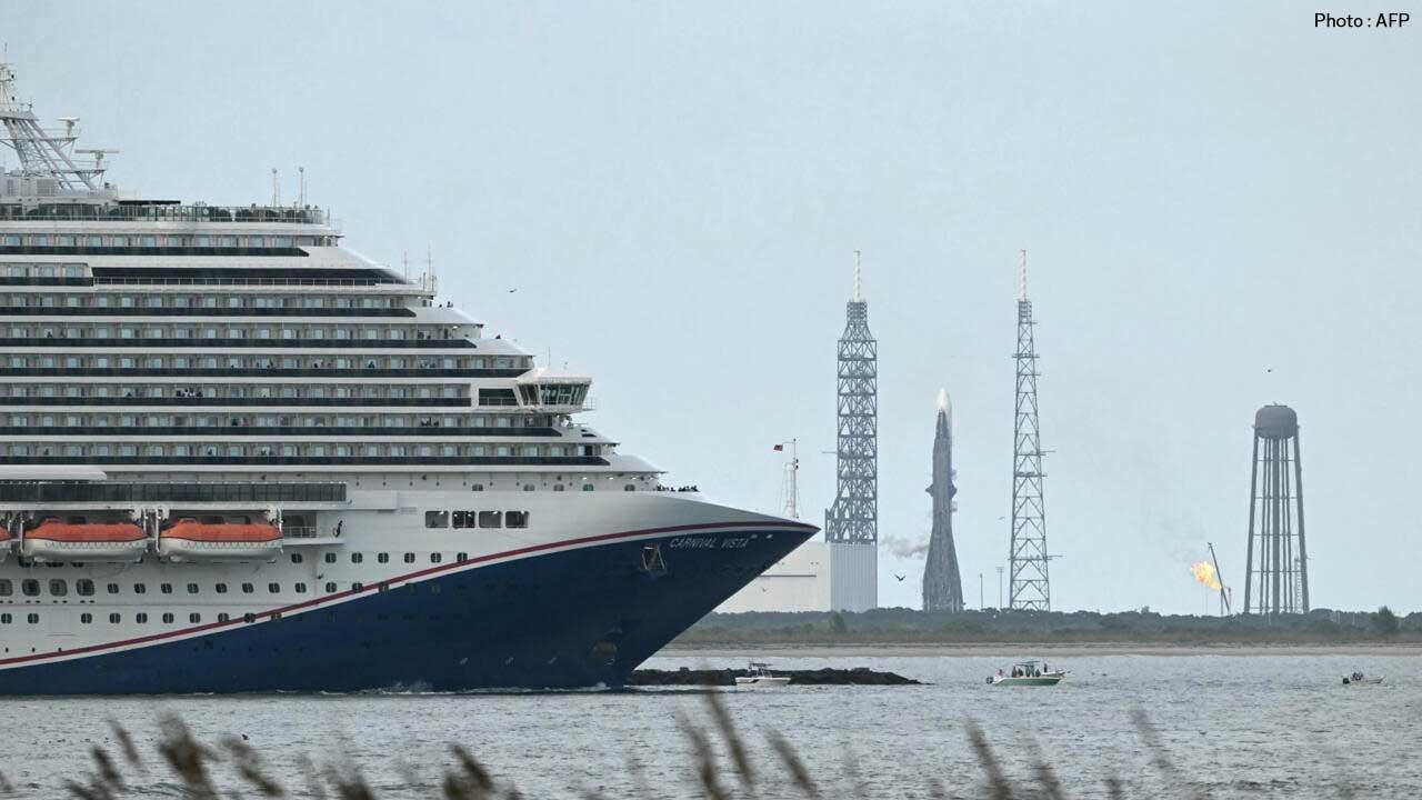 Blue Origin Postpones New Glenn Rocket Launch Due to Weather Issues