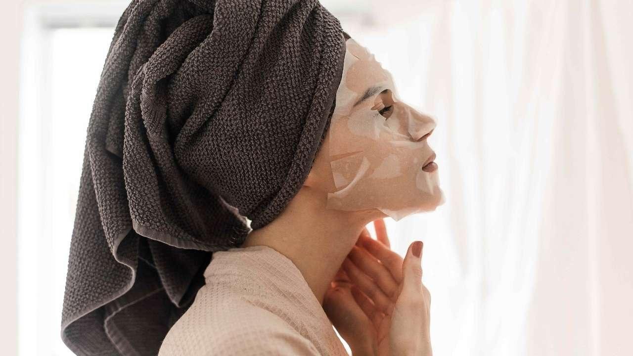 Revitalize Your Skin: 3 Homemade Face Masks for Winter Dullness