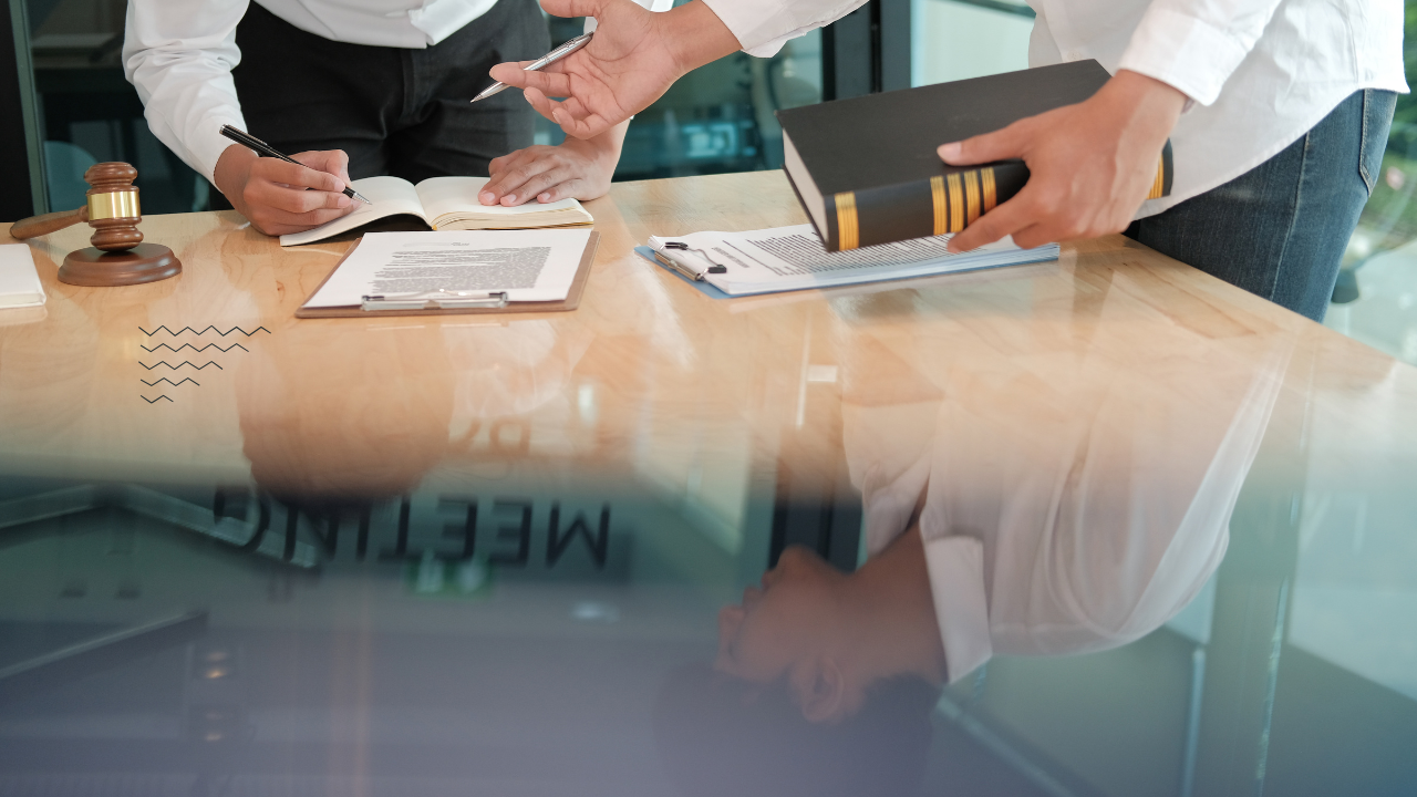 10 Key Clauses for Every Freelancer's Contract