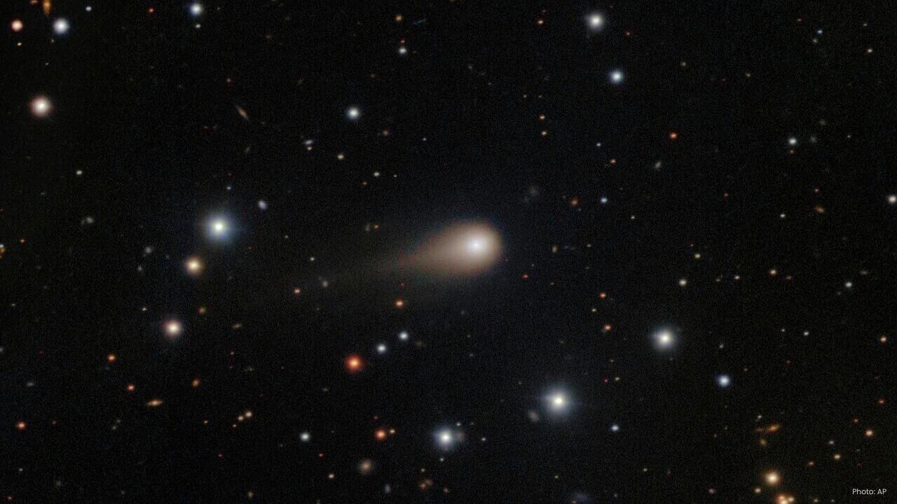 Unveiling Comet C/2025 V1: A Cosmic Enigma Approaches