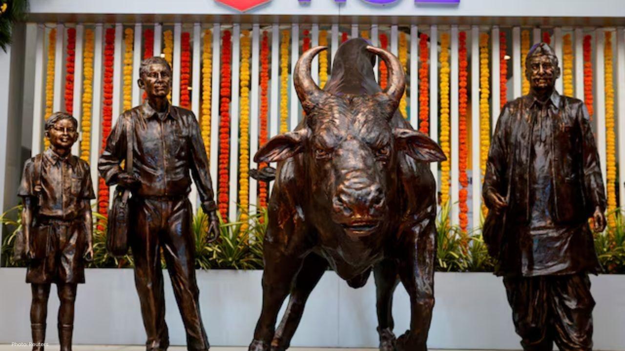 Groww IPO Triumphs with 29% Surge, Valuation Hits $8.9 Billion