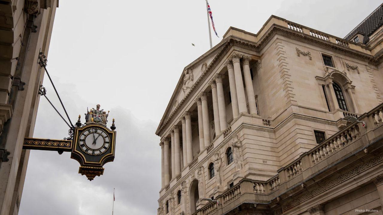 Bank of England Balances QE Losses with Fiscal Benefits