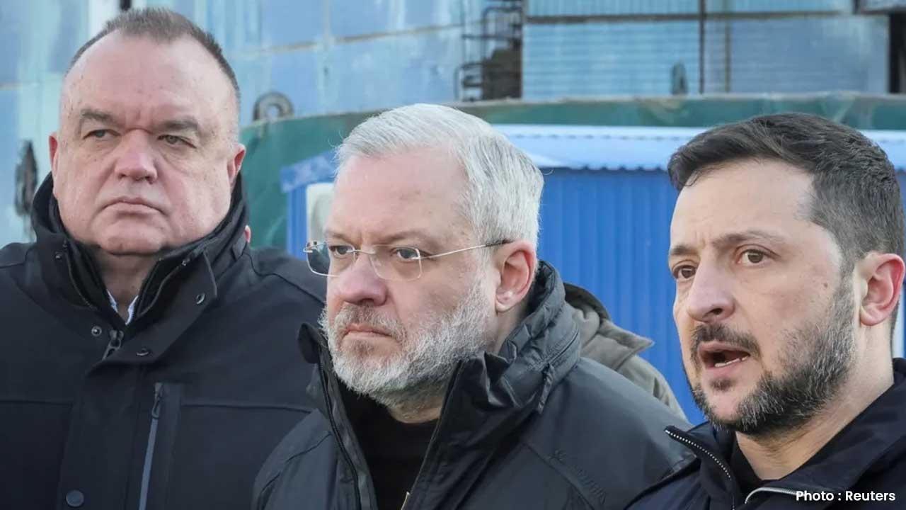 Ukrainian Energy Crisis: Ministers Step Down Amid $100 Million Investigation