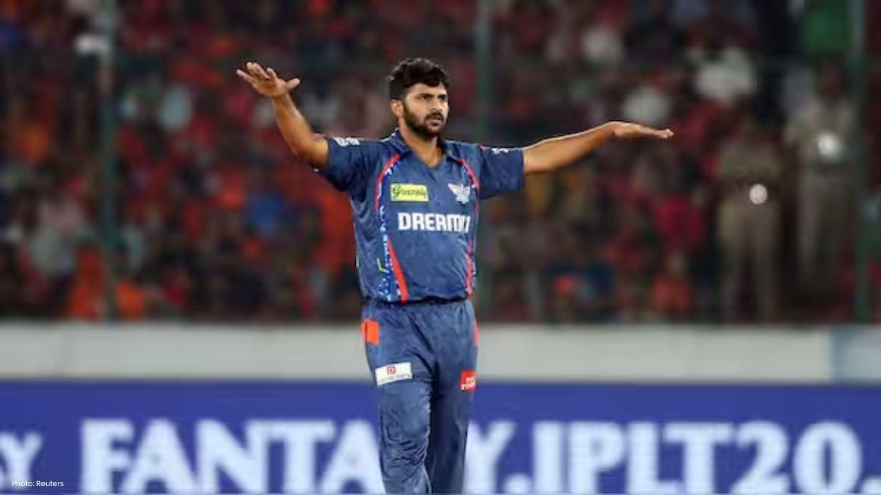 Mumbai Indians Bolster Their Roster with Rutherford and Thakur for IPL 2026