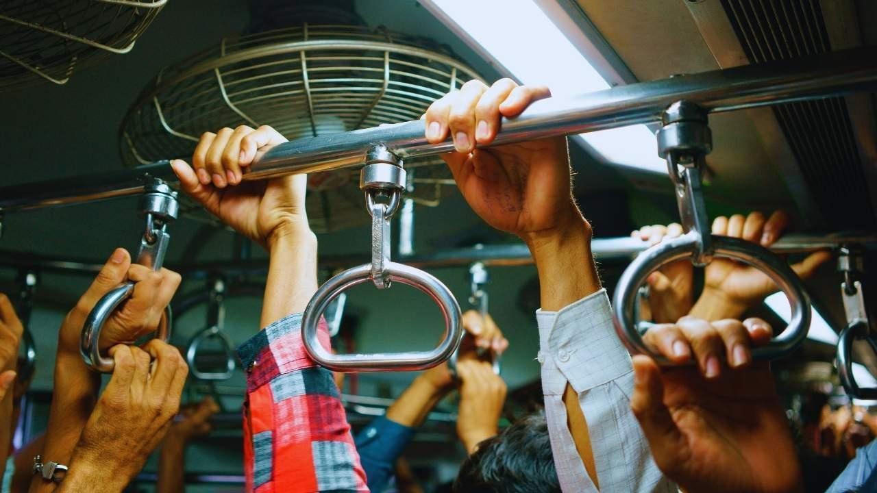 Tackling Daily Commute Stress Through Lifestyle Adjustments