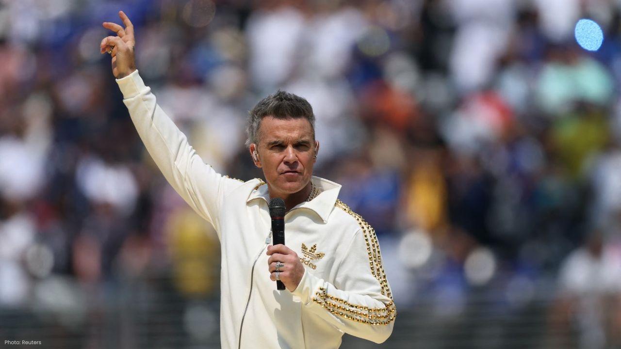 Robbie Williams Raises Eyebrows Over Weight Loss Injection Side Effects